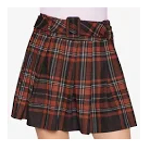 Just Polly Juniors Red and Black Plaid Skirt  with Sharp Pleats Large NWT - Picture 1 of 2